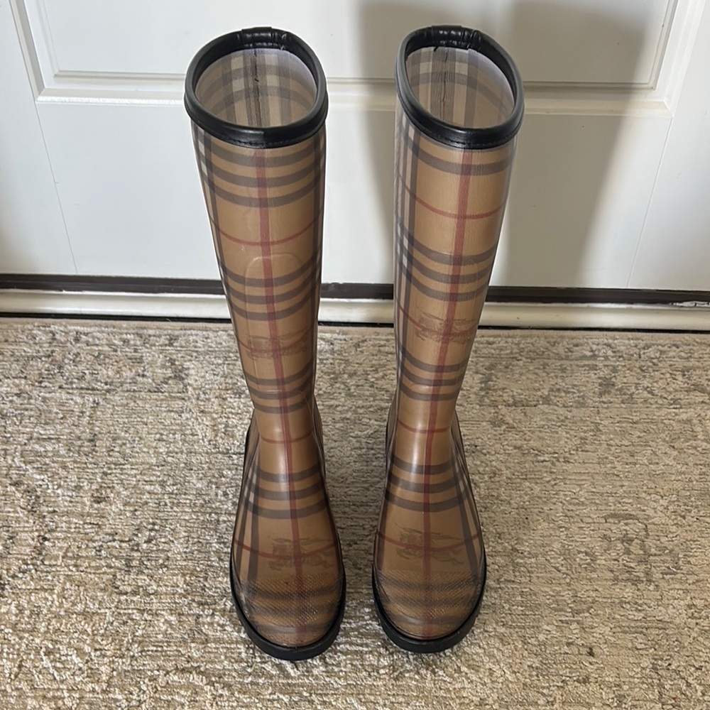 Burberry plaid women’s rain boots